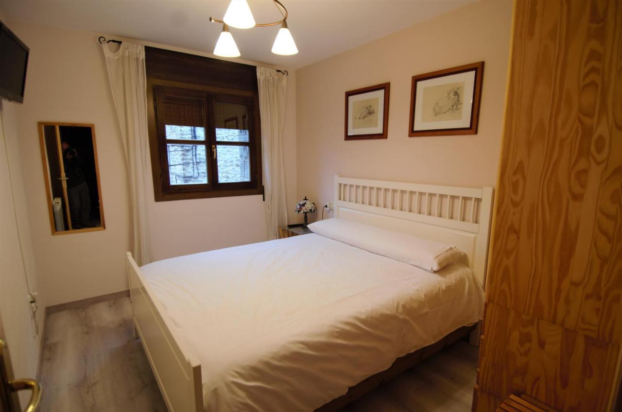 Apartamento Pena Erata Appartement Biescas  Buitenkant foto